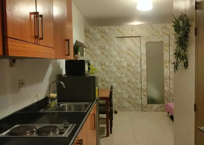 فندق Moa Staycation Pasay *